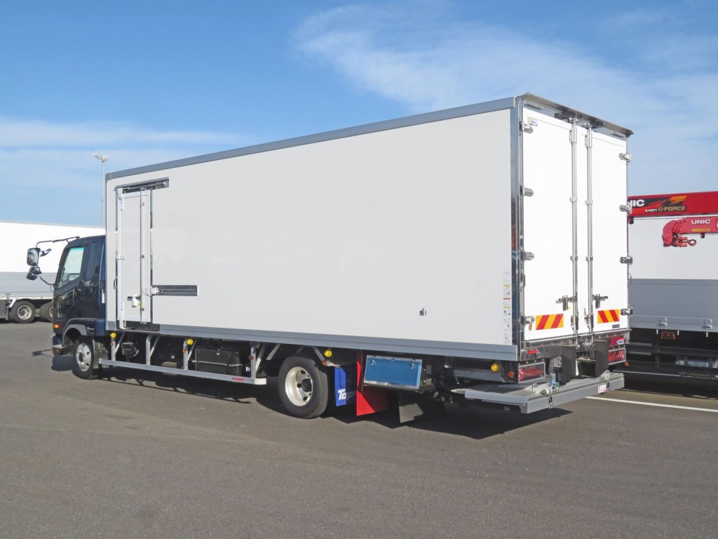 三菱 ファイター 2KG-FK65F(2WD)の写真3