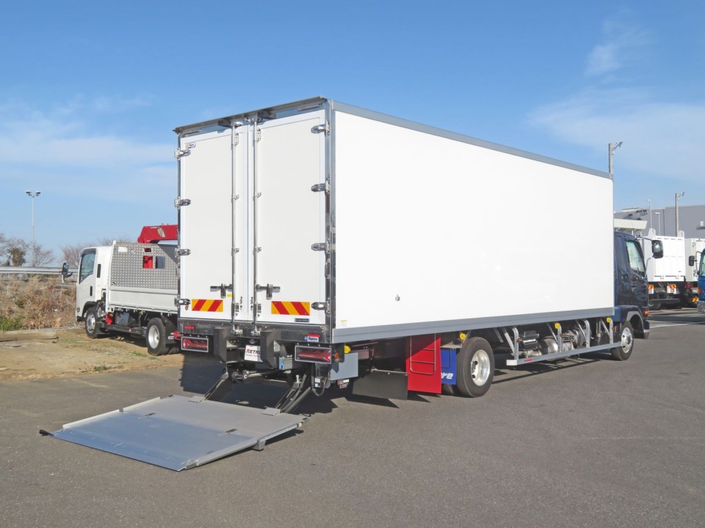 三菱 ファイター 2KG-FK65F(2WD)の写真4