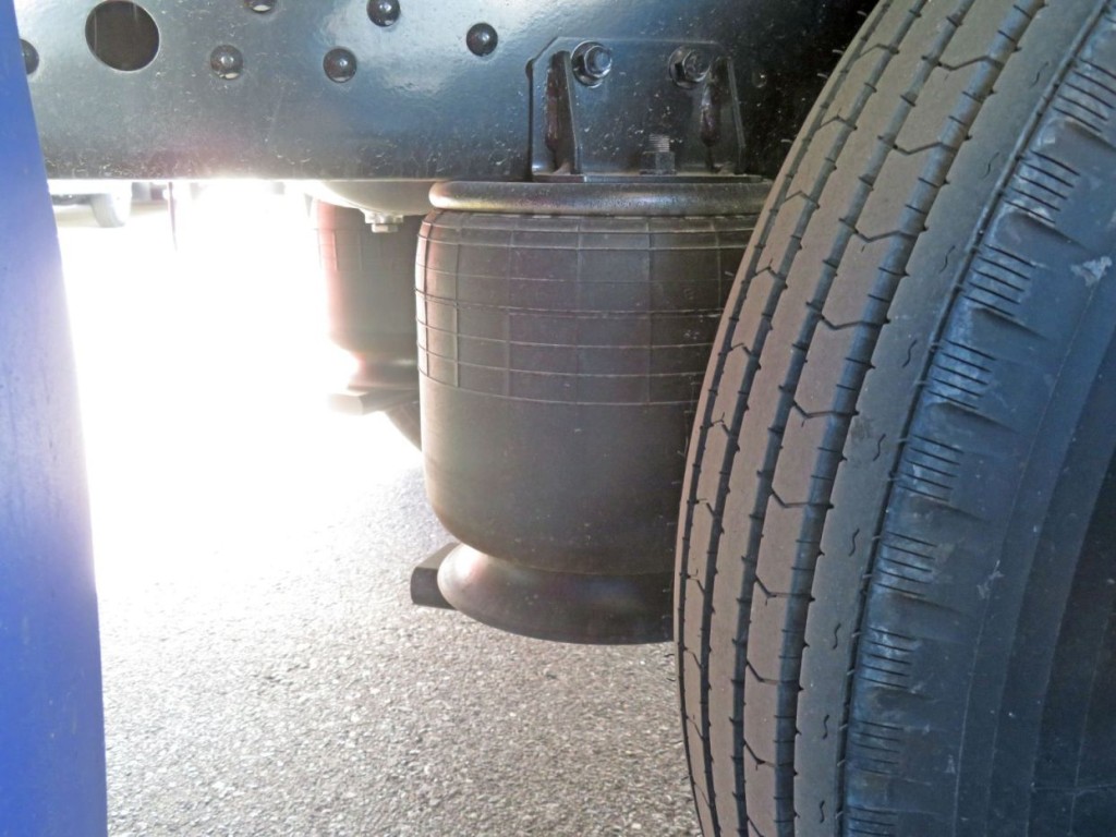 三菱 ファイター 2KG-FK65F(2WD)の写真5