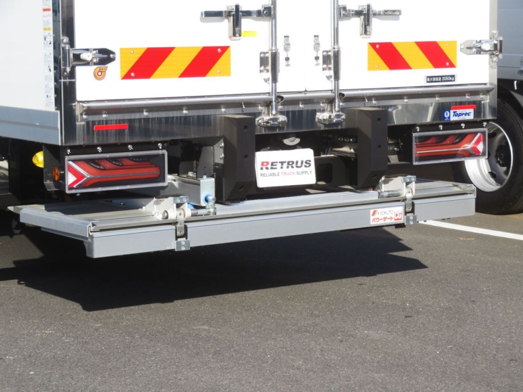 三菱 ファイター 2KG-FK65F(2WD)の写真22