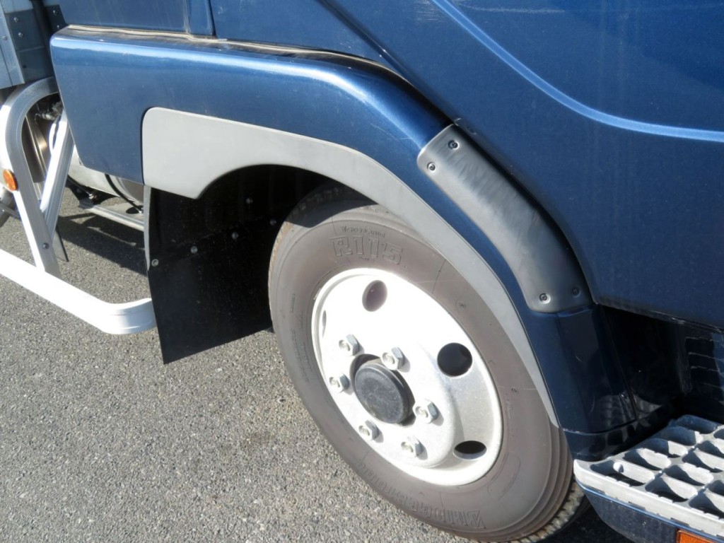 三菱 ファイター 2KG-FK65F(2WD)の写真24