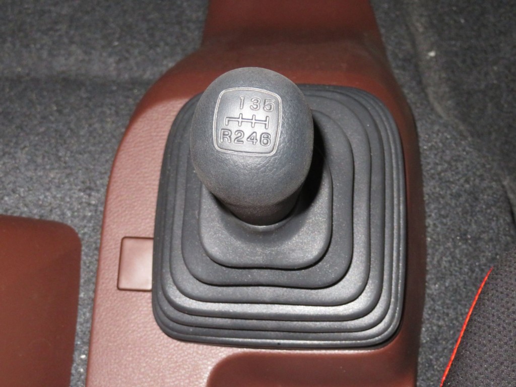 日野 レンジャー 2PG-FC2ABA(2WD)の写真15