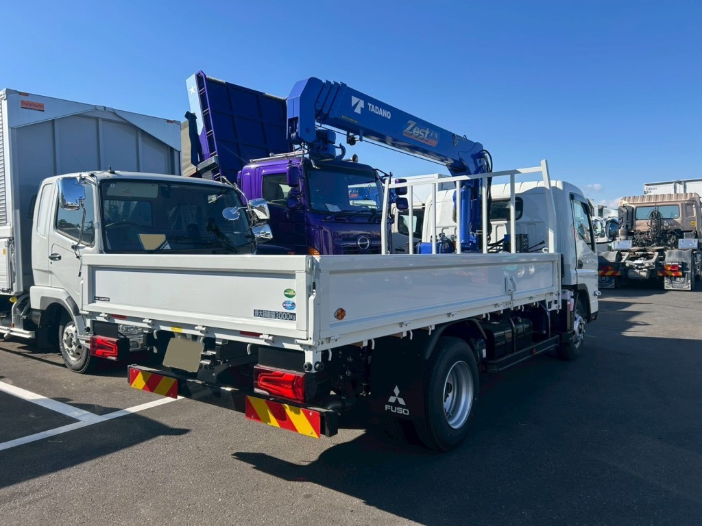 三菱 キャンター 2RG-FEB80(2WD)の写真4