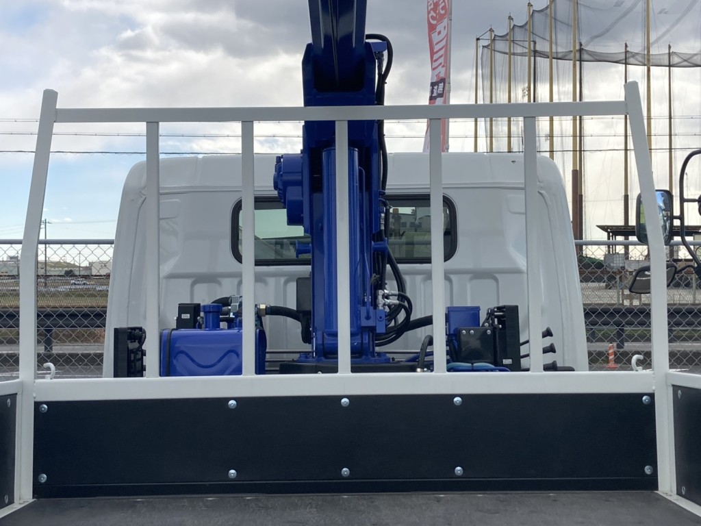 三菱 キャンター 2RG-FEB80(2WD)の写真17