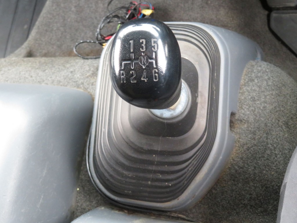 いすゞ フォワード LPG-FTR90S2の写真23