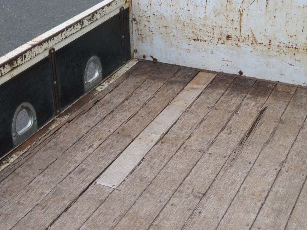 いすゞ フォワード LPG-FTR90S2の写真37