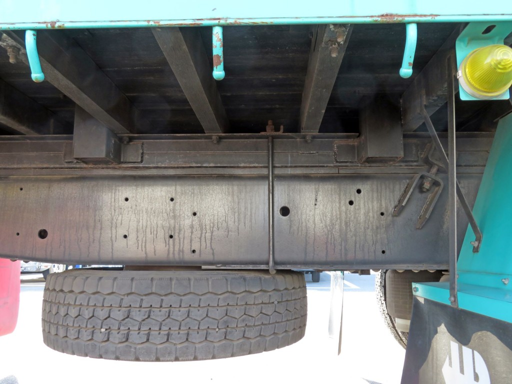 シャーシとネタの状態です。|日野 プロフィア QPG-FR1EXEGの写真7