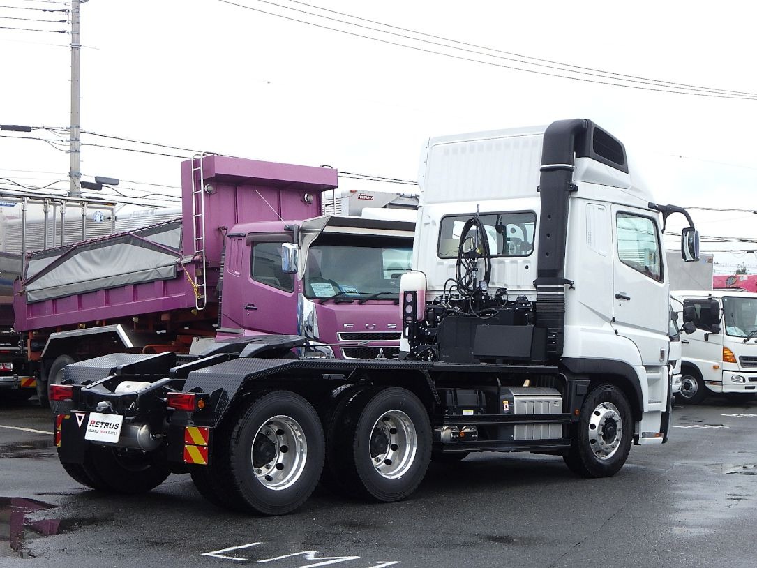 三菱 スーパーグレート 2KG-FV80VJR(2WD)の写真4