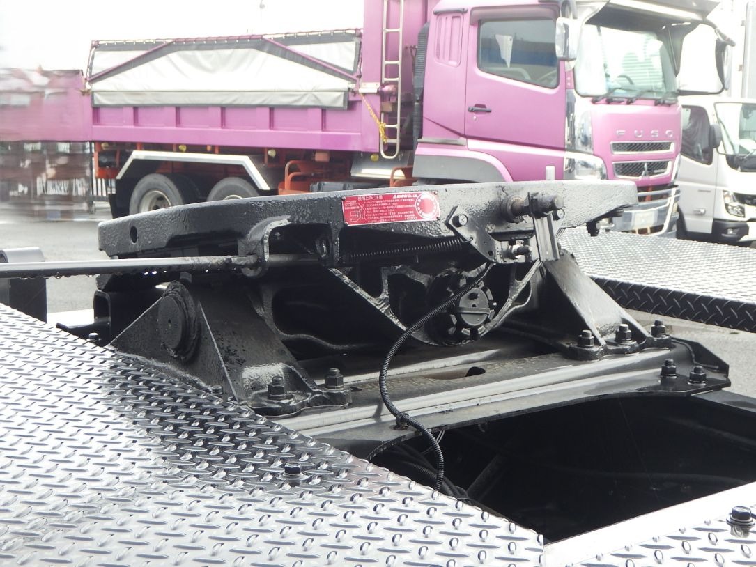十字カプラです。|三菱 スーパーグレート 2KG-FV80VJR(2WD)の写真12