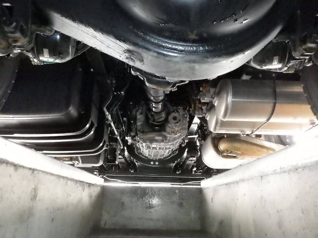 三菱 スーパーグレート 2KG-FV80VJR(2WD)の写真14