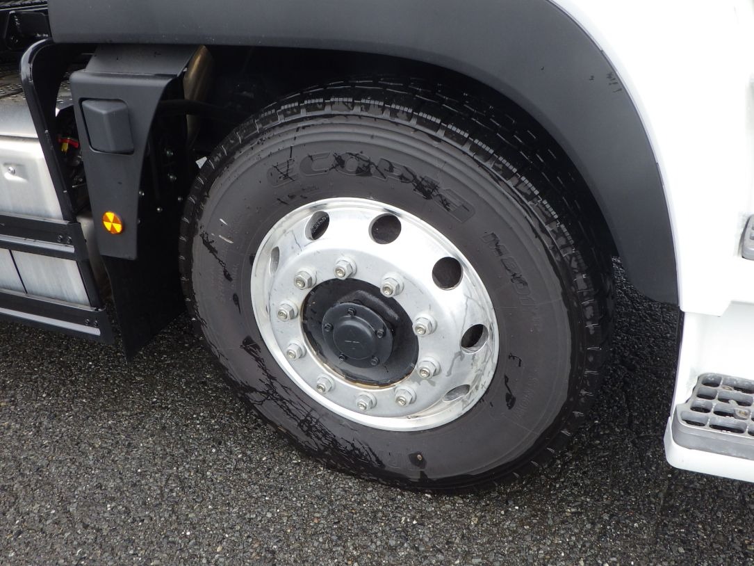 三菱 スーパーグレート 2KG-FV80VJR(2WD)の写真28