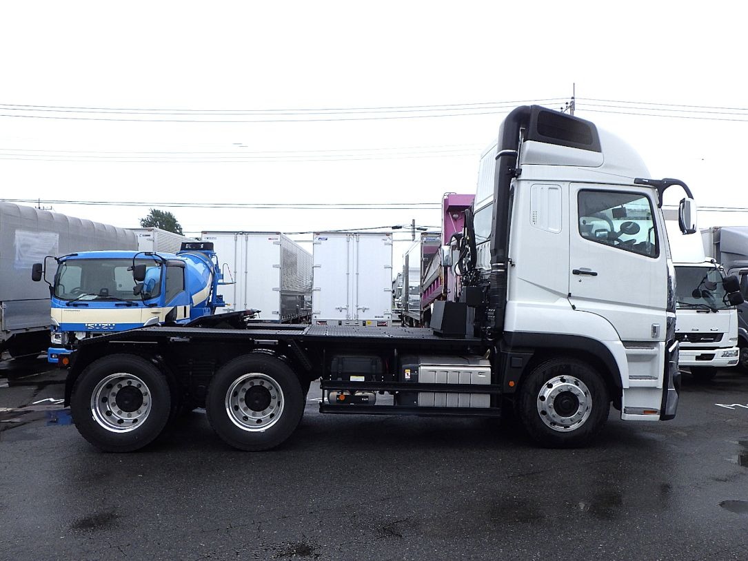 三菱 スーパーグレート 2KG-FV80VJR(2WD)の写真32