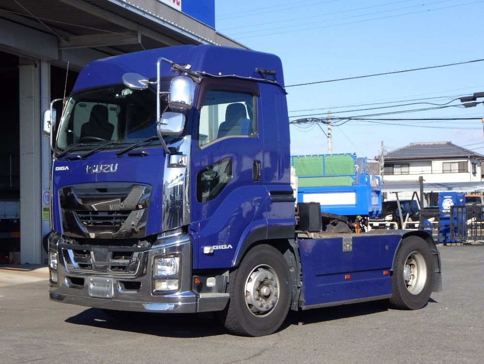 いすゞ ギガ QKG-EXD52BDの写真1