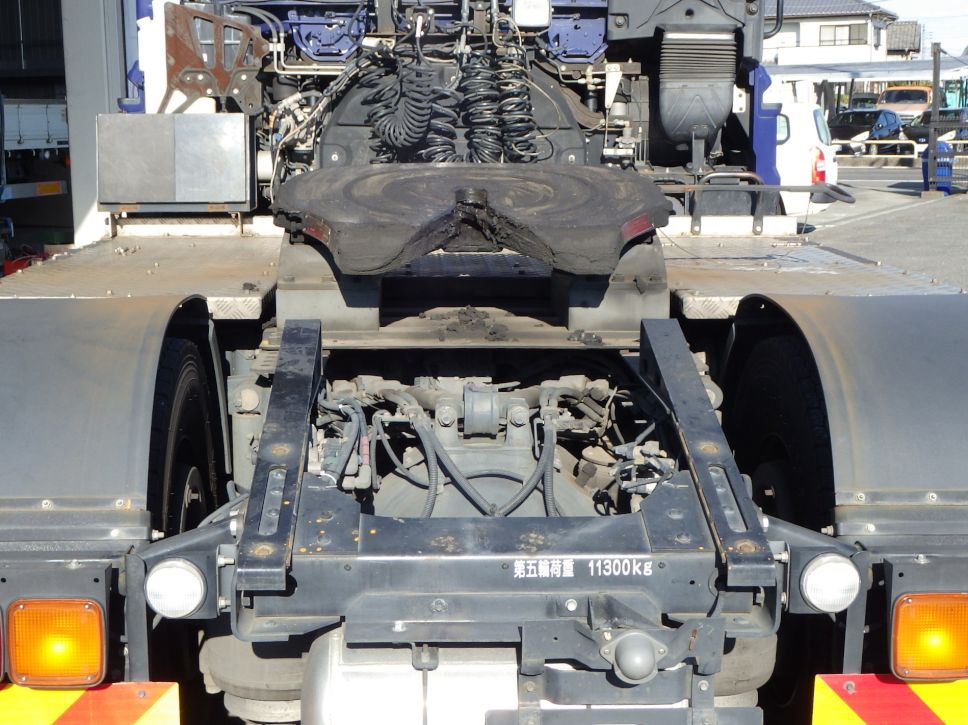 カプラガイドの状態です。|いすゞ ギガ QKG-EXD52BDの写真8