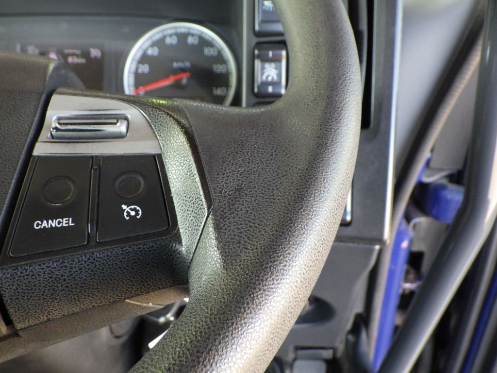 ハンドルにスレがあります。|いすゞ ギガ QKG-EXD52BDの写真31