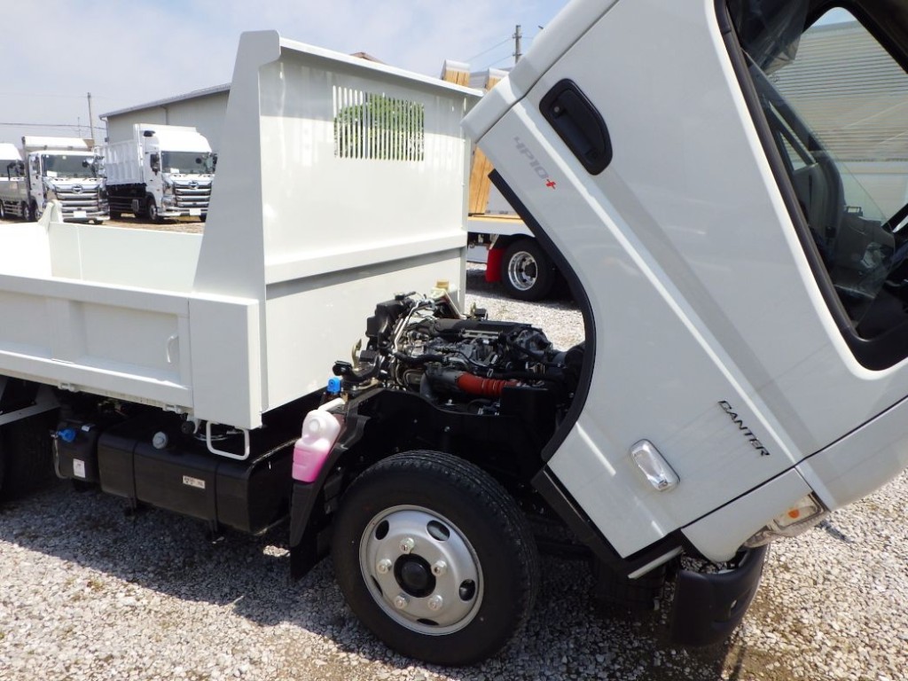 三菱 キャンター 2RG-FBA60(2WD)の写真15