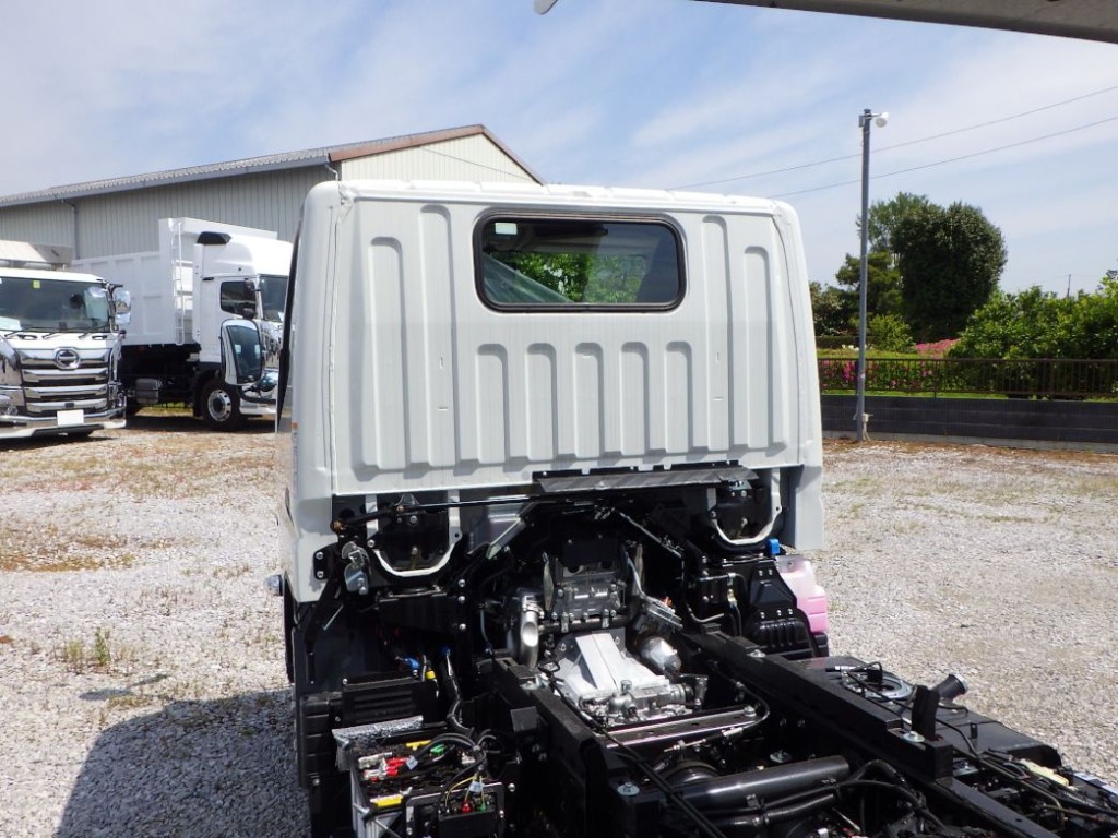 三菱 キャンター 2RG-FBA60(2WD)の写真18