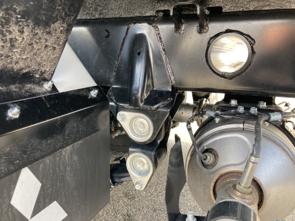 シャーシの状態です。|三菱 キャンター 2RG-FBA60(2WD)の写真7