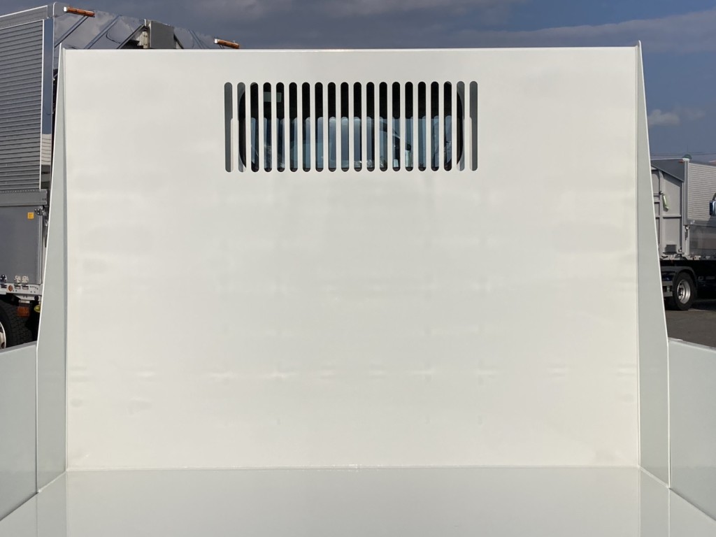 プロテクターの状態です|三菱 キャンター 2RG-FBA60(2WD)の写真15