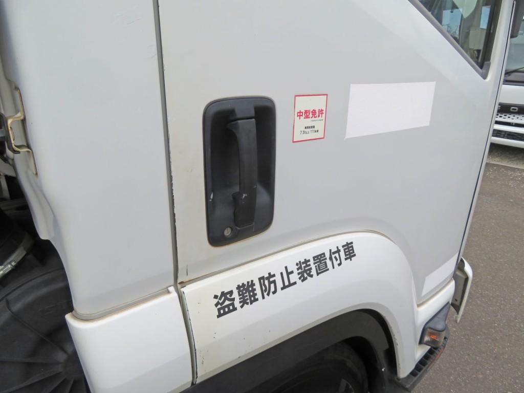 いすゞ フォワード PKG-FRR90S2(2WD)の写真37