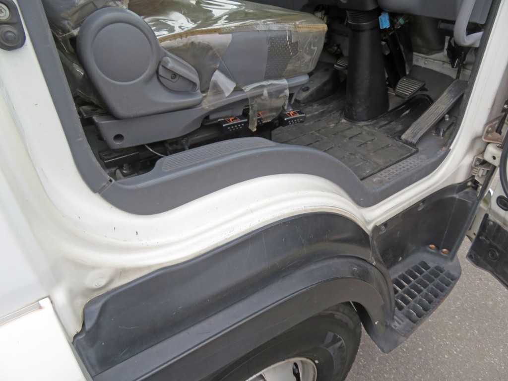 いすゞ フォワード PKG-FRR90S2(2WD)の写真41