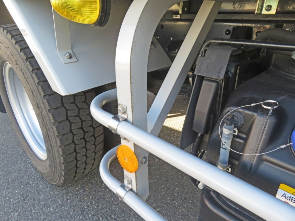 いすゞ エルフ 2RG-NMR88AN(2WD)の写真27