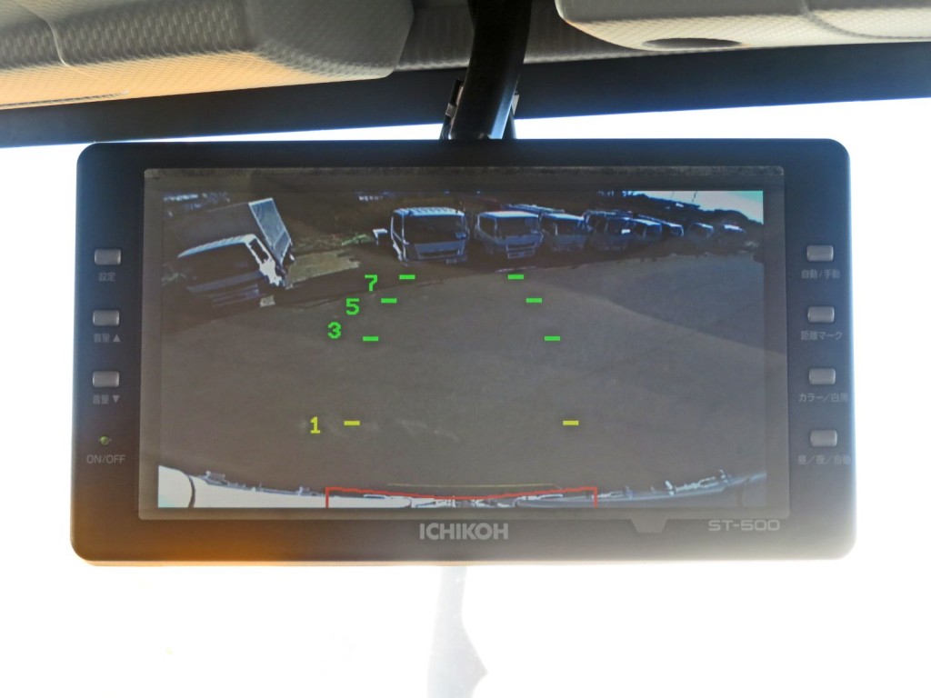 いすゞ エルフ 2RG-NMR88AN(2WD)の写真42