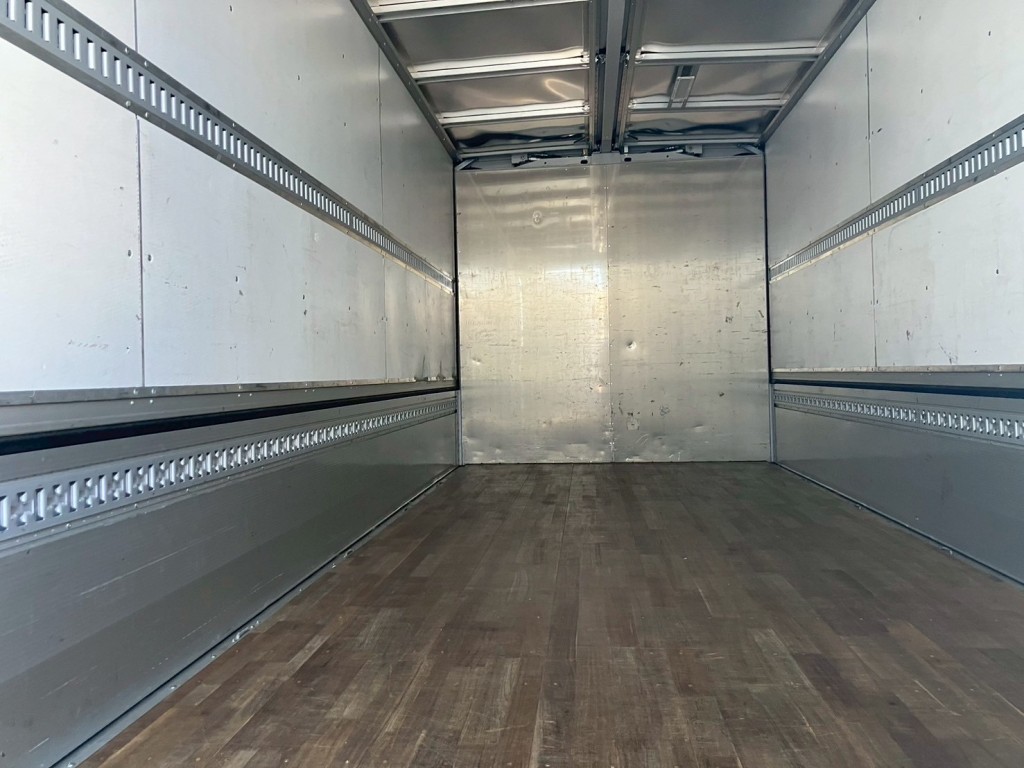 三菱 ファイター 2KG-FK65F(2WD)の写真6