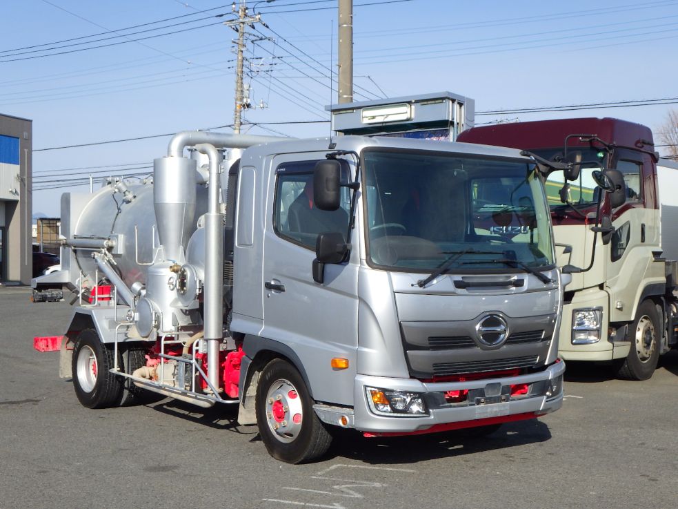 日野 レンジャー 2KG-FD2ABA(2WD)の写真2