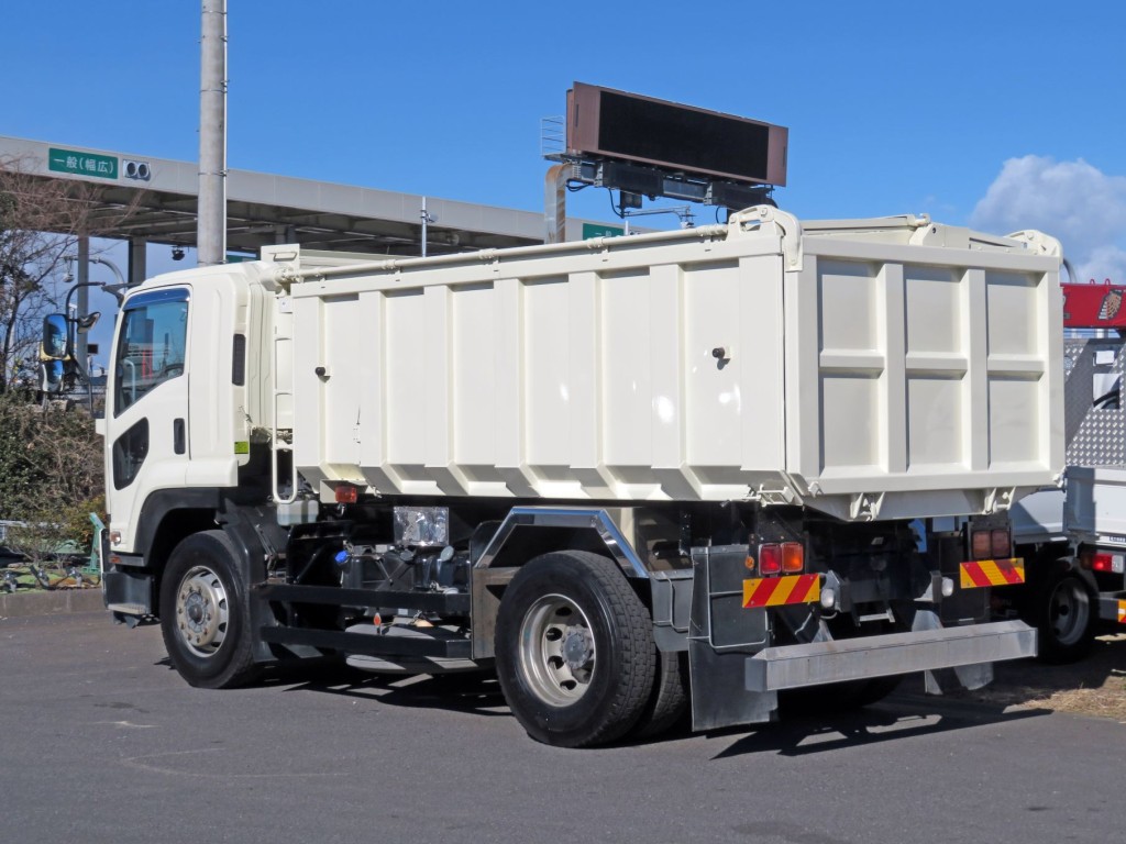 いすゞ フォワード QKG-FVR34U2の写真3