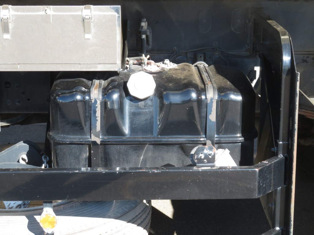 いすゞ フォワード QKG-FVR34U2の写真20