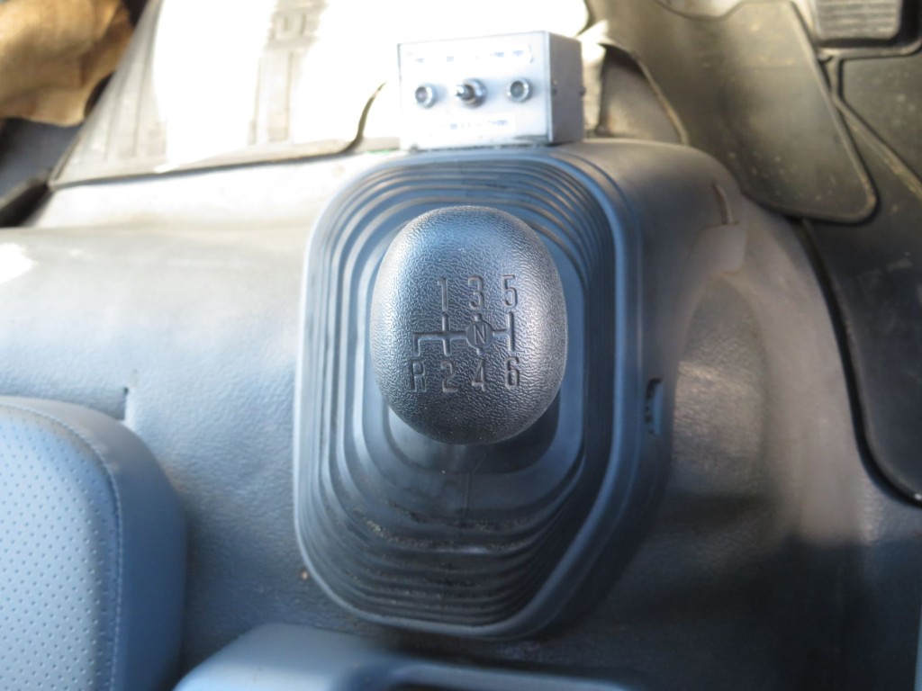 いすゞ フォワード QKG-FVR34U2の写真23