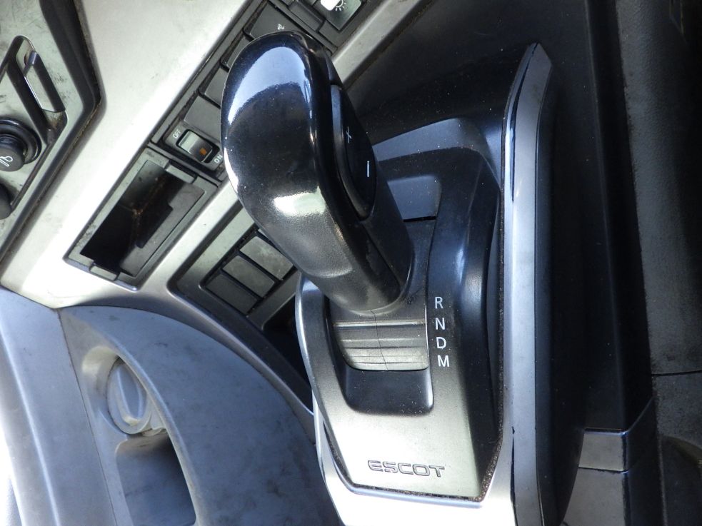 エスコットVⅠです。|UDトラックス クオン 2PG-GK5AABの写真16