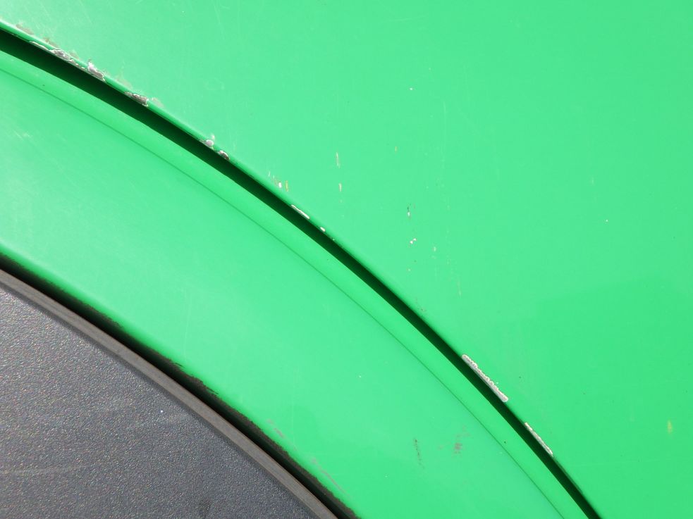 運転席側フェンダーに小キズがあります。|UDトラックス クオン 2PG-GK5AABの写真21