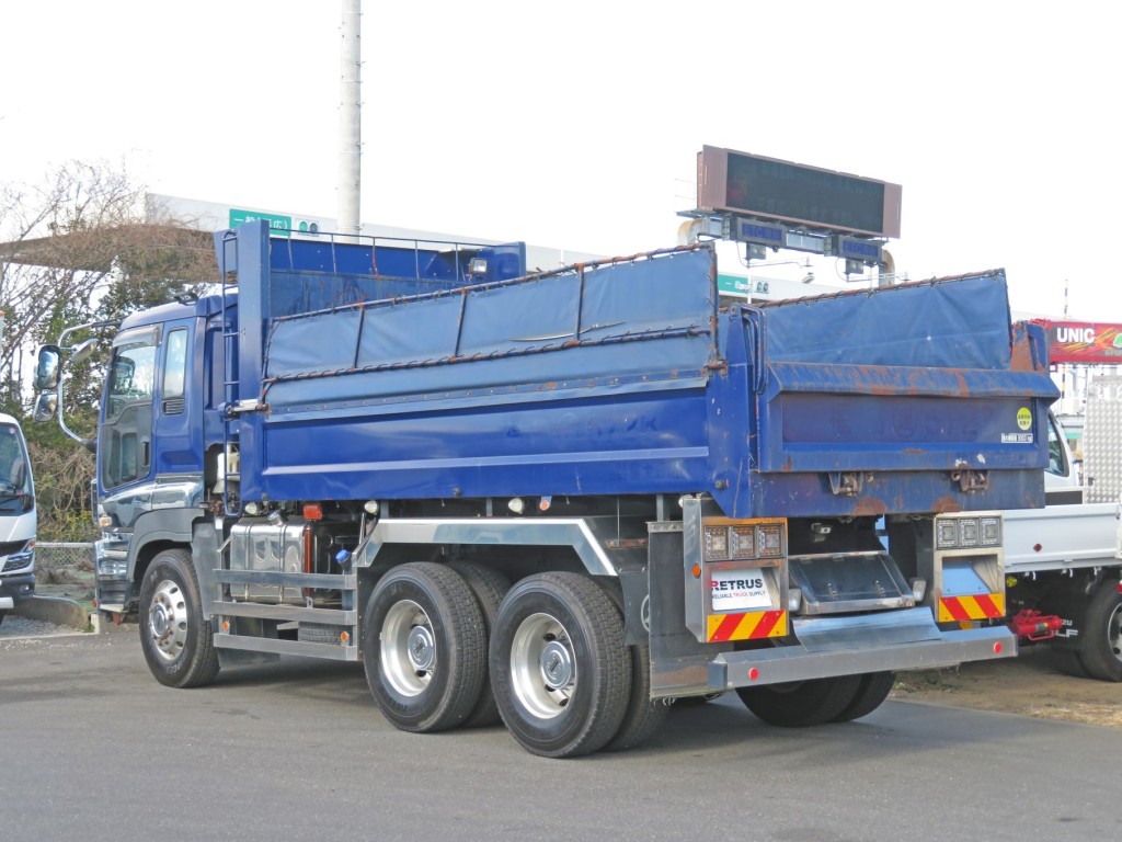 いすゞ ギガ QKG-CXZ77ATの写真3