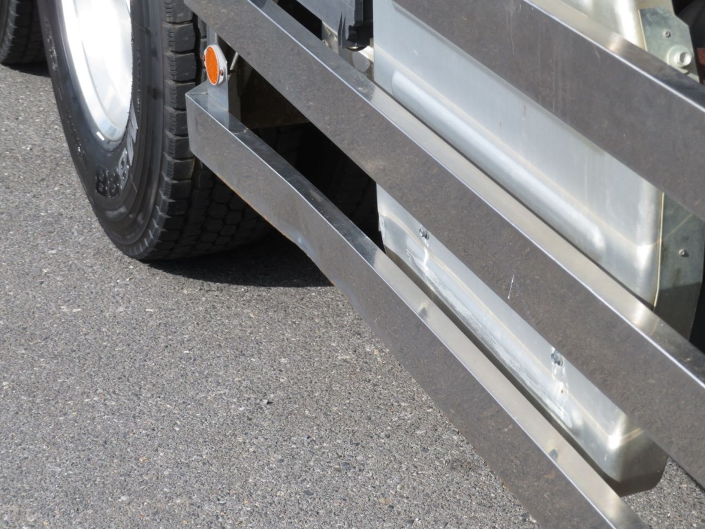 いすゞ ギガ QKG-CXZ77ATの写真41