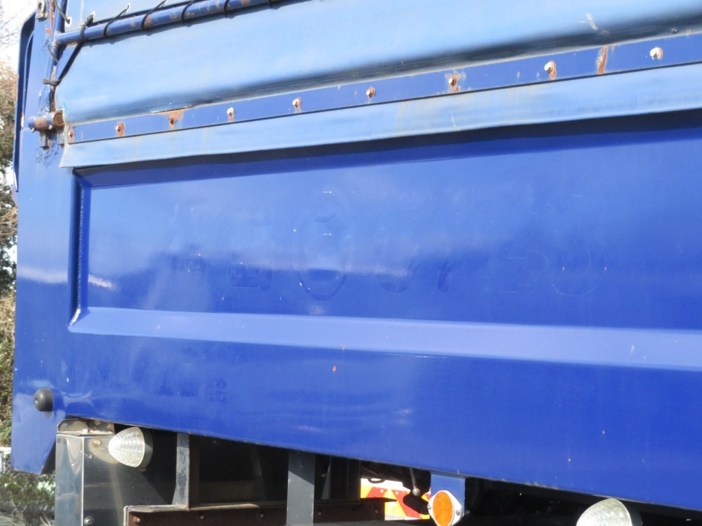 いすゞ ギガ QKG-CXZ77ATの写真43