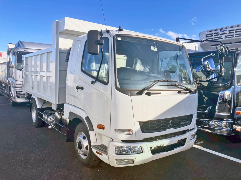 三菱 ファイター 2KG-FK62F(2WD)の写真2