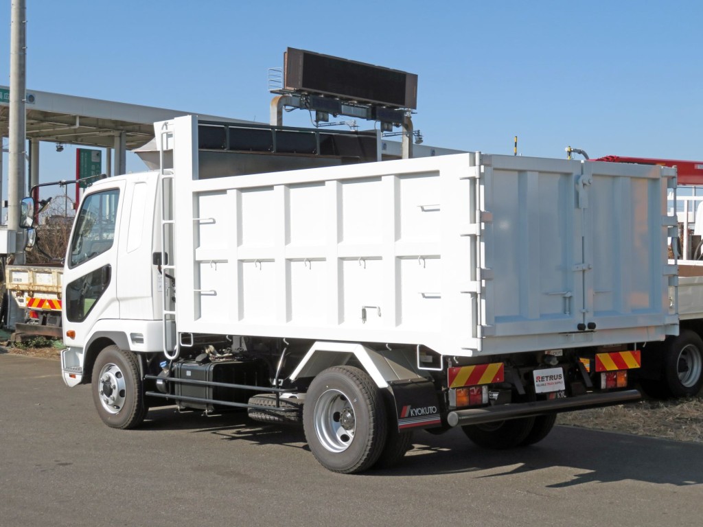 三菱 ファイター 2KG-FK62F(2WD)の写真3