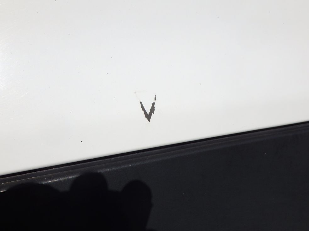 助手席側クォーターパネルにキズがあります。|UDトラックス クオン 2PG-CG5CAの写真24