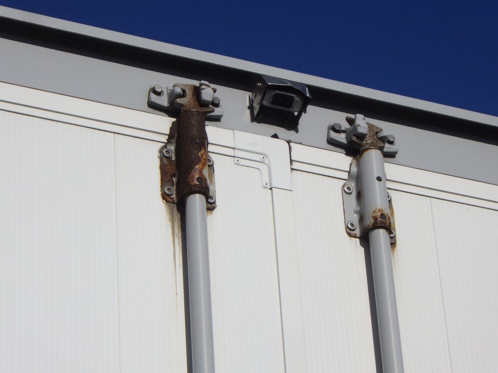 ハンマーロック周りにサビがあります。|UDトラックス クオン 2PG-CG5CAの写真41