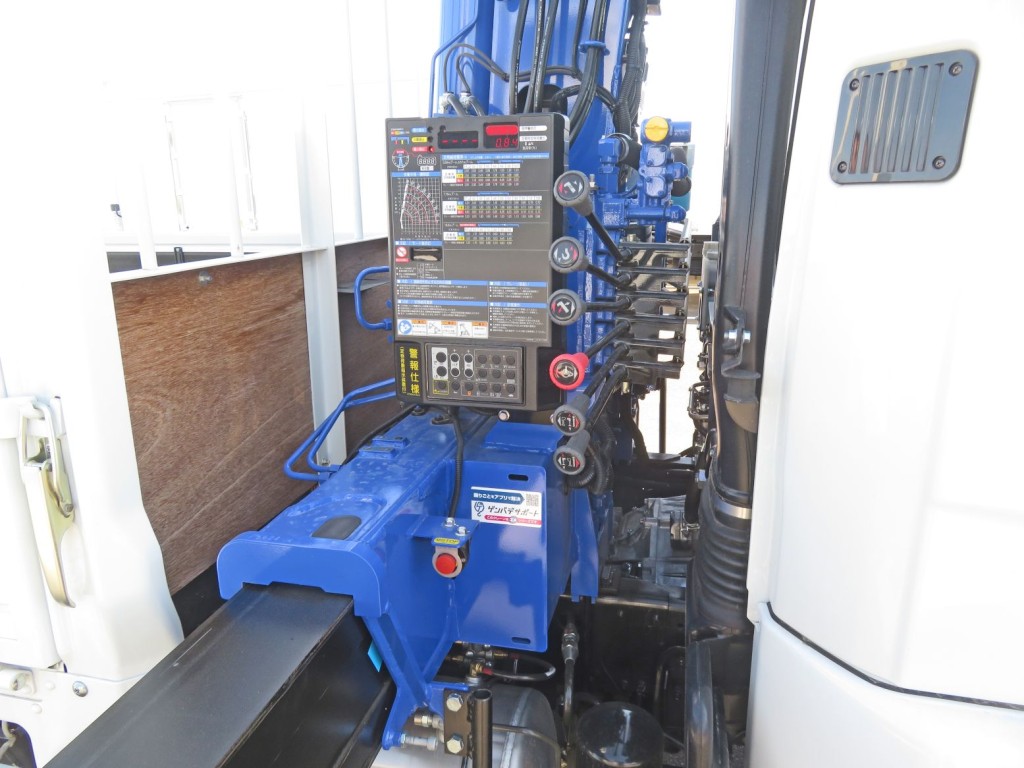 三菱 ファイター 2KG-FK62F(2WD)の写真8