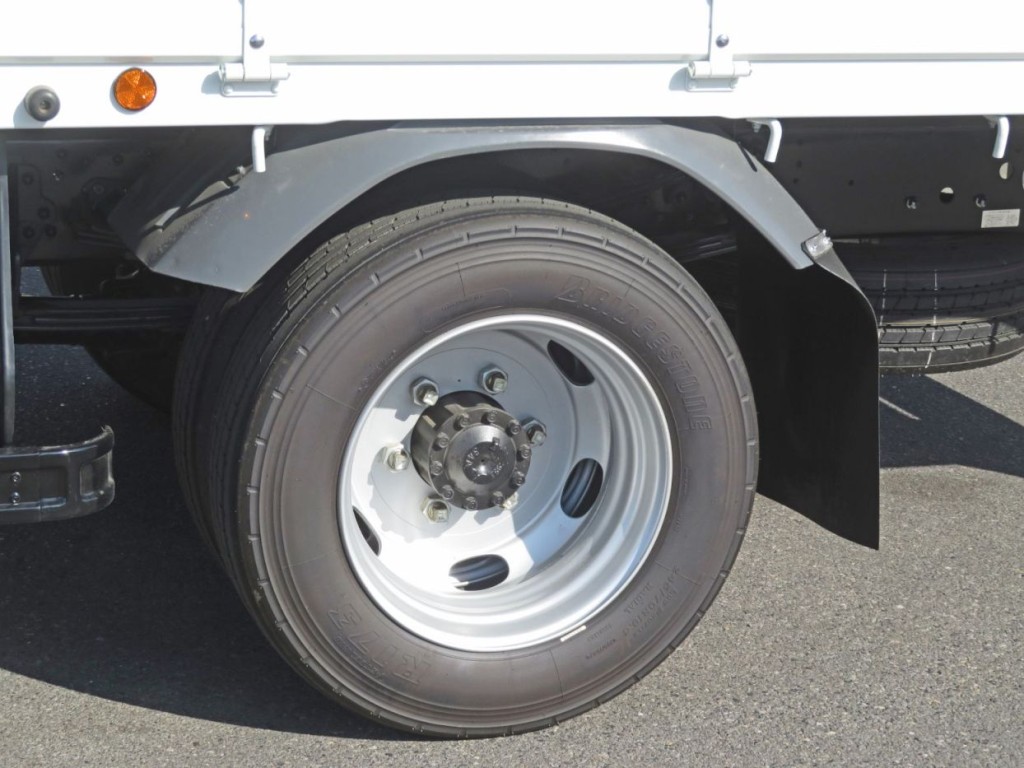 三菱 ファイター 2KG-FK62F(2WD)の写真15