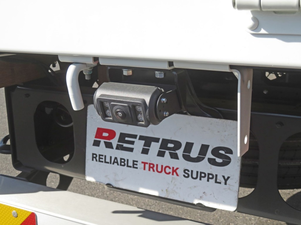 三菱 ファイター 2KG-FK62F(2WD)の写真17