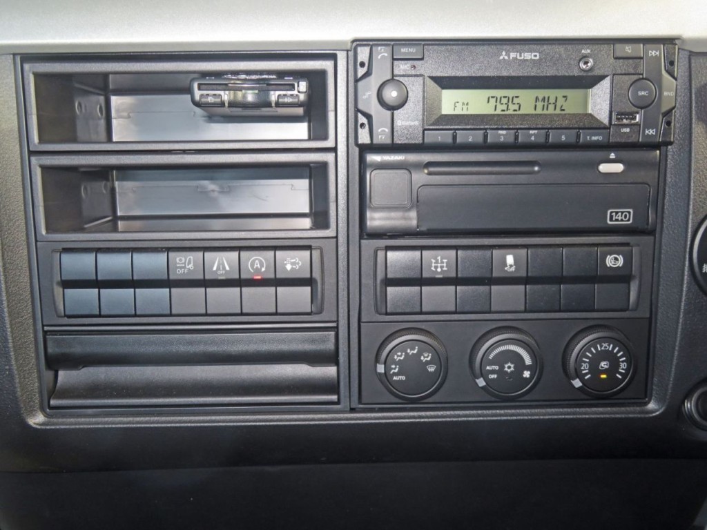 三菱 ファイター 2KG-FK62F(2WD)の写真23