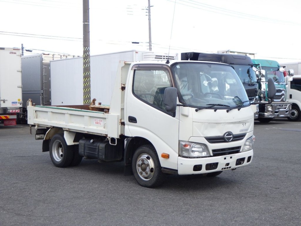 日野 デュトロ TKG-XZC610T(2WD)の写真2