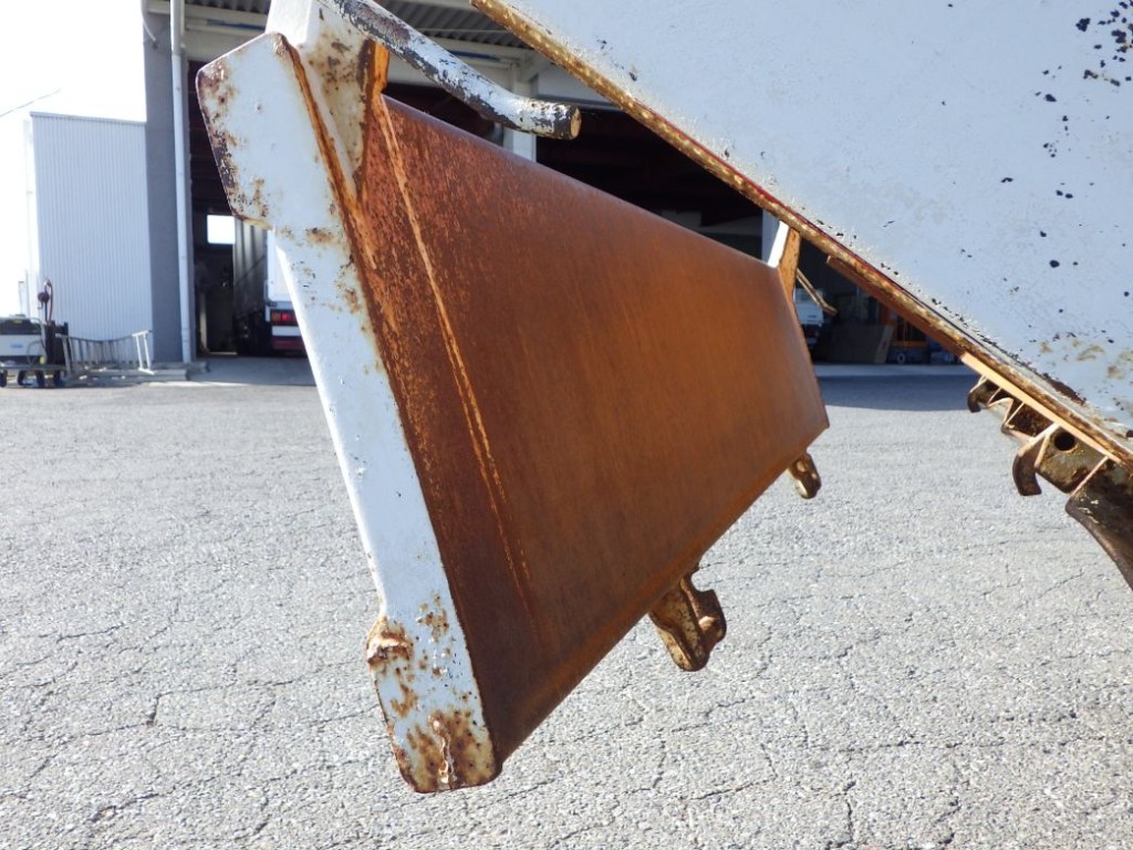 ゲート裏側の状態です。|日野 デュトロ TKG-XZC610T(2WD)の写真11