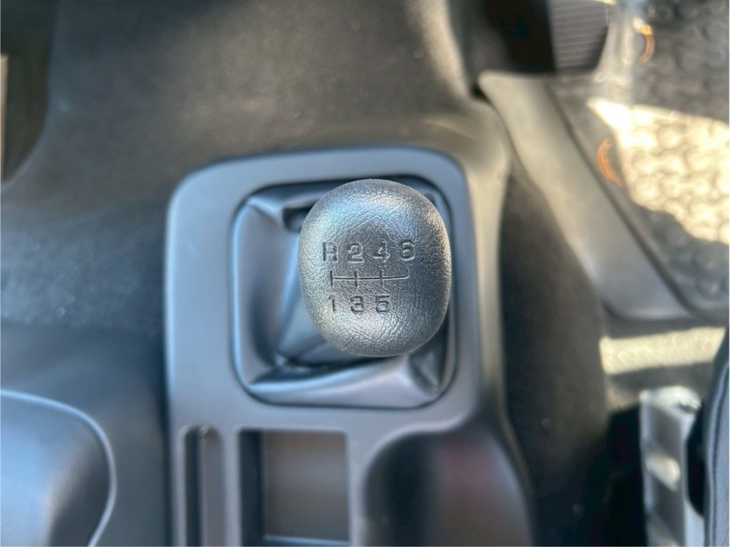 三菱 ファイター 2KG-FK62FZの写真5