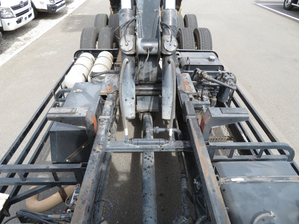 三菱 スーパーグレート QKG-FU54VZ改の写真10