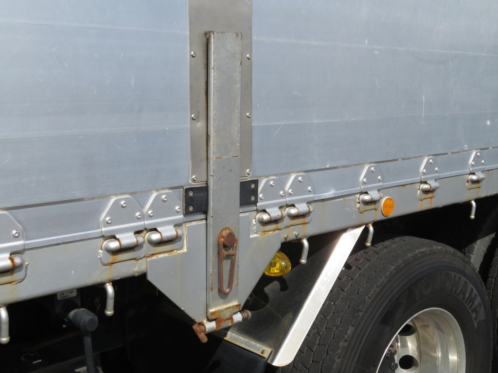 三菱 スーパーグレート QKG-FU54VZ改の写真16